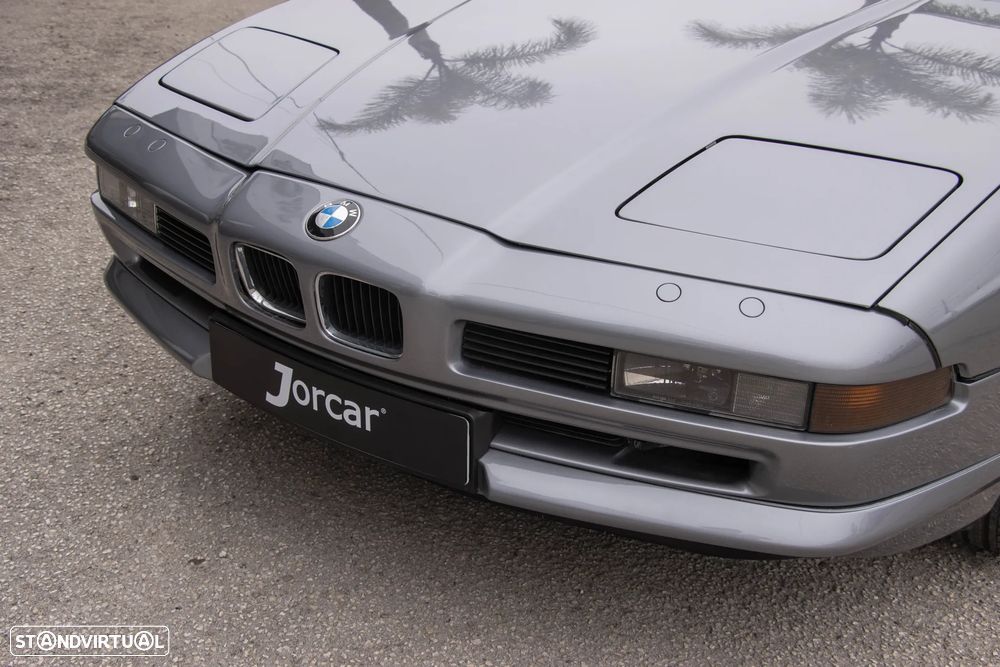 BMW 850 i A - 18
