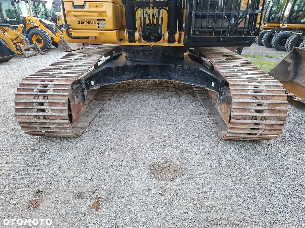 Caterpillar CAT 326 FL - 33