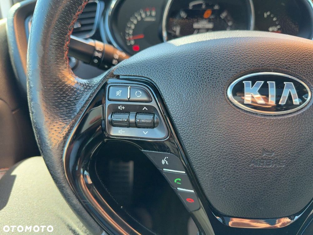 Kia Ceed 1.6 T-GDI GT - 14