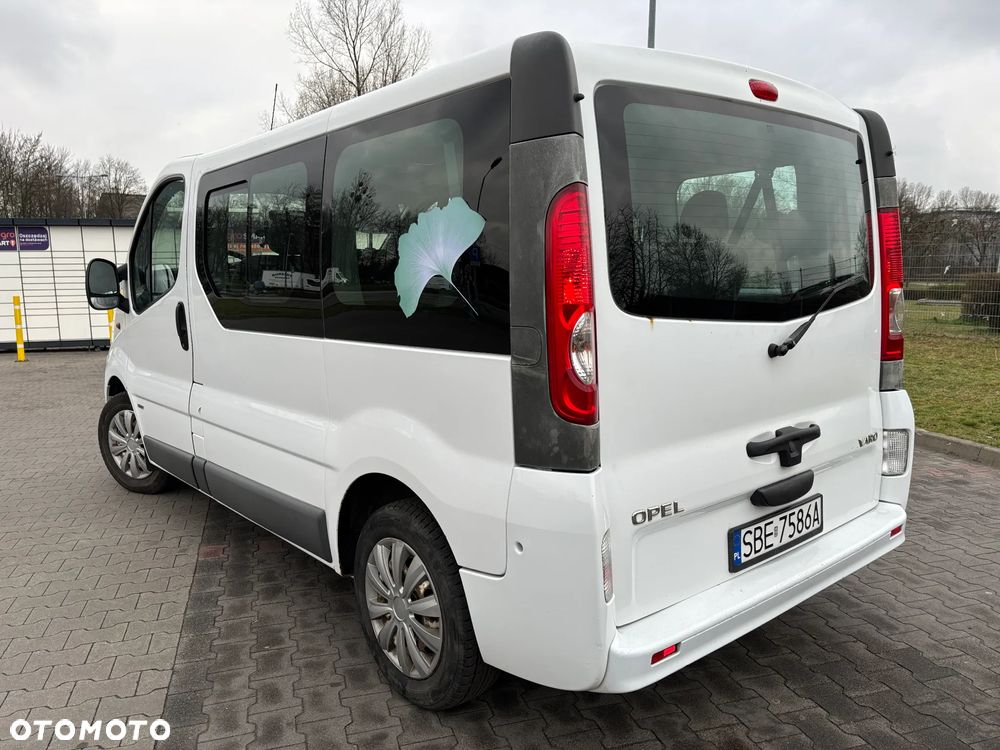 Opel Vivaro L1H1 DPF Tour - 4