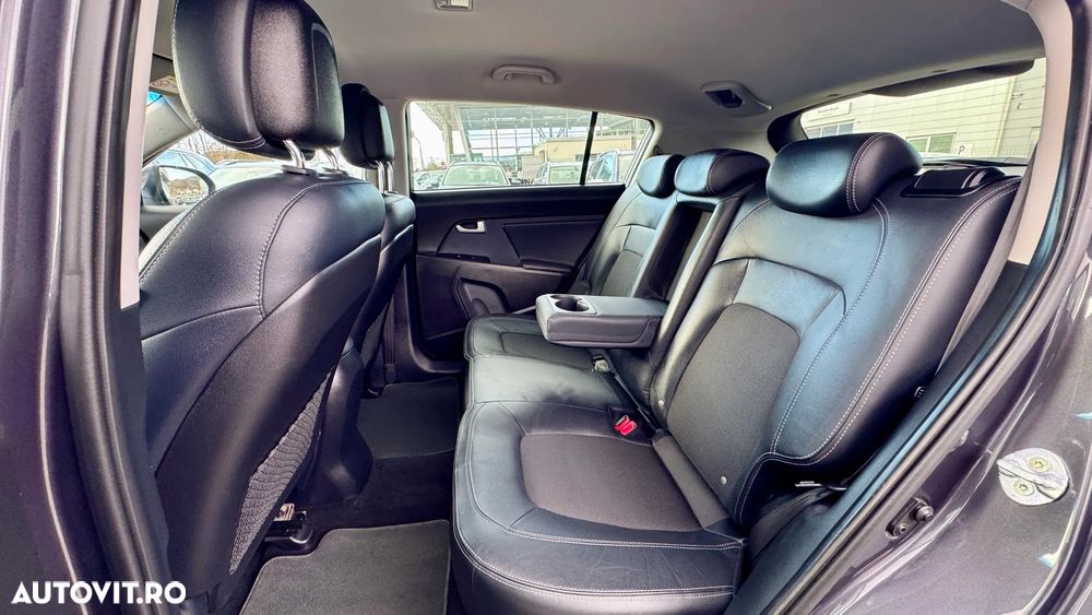 Kia Sportage 2.0 CRDI 2WD Spirit - 8