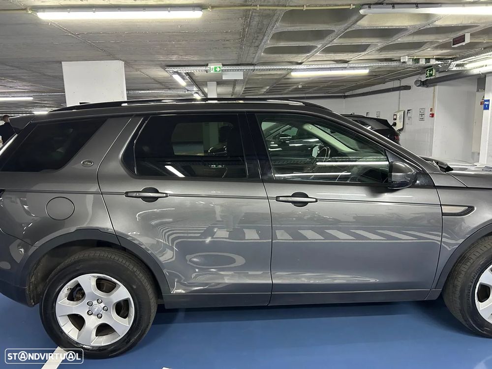 Land Rover Discovery Sport 2.0 eD4 HSE - 10