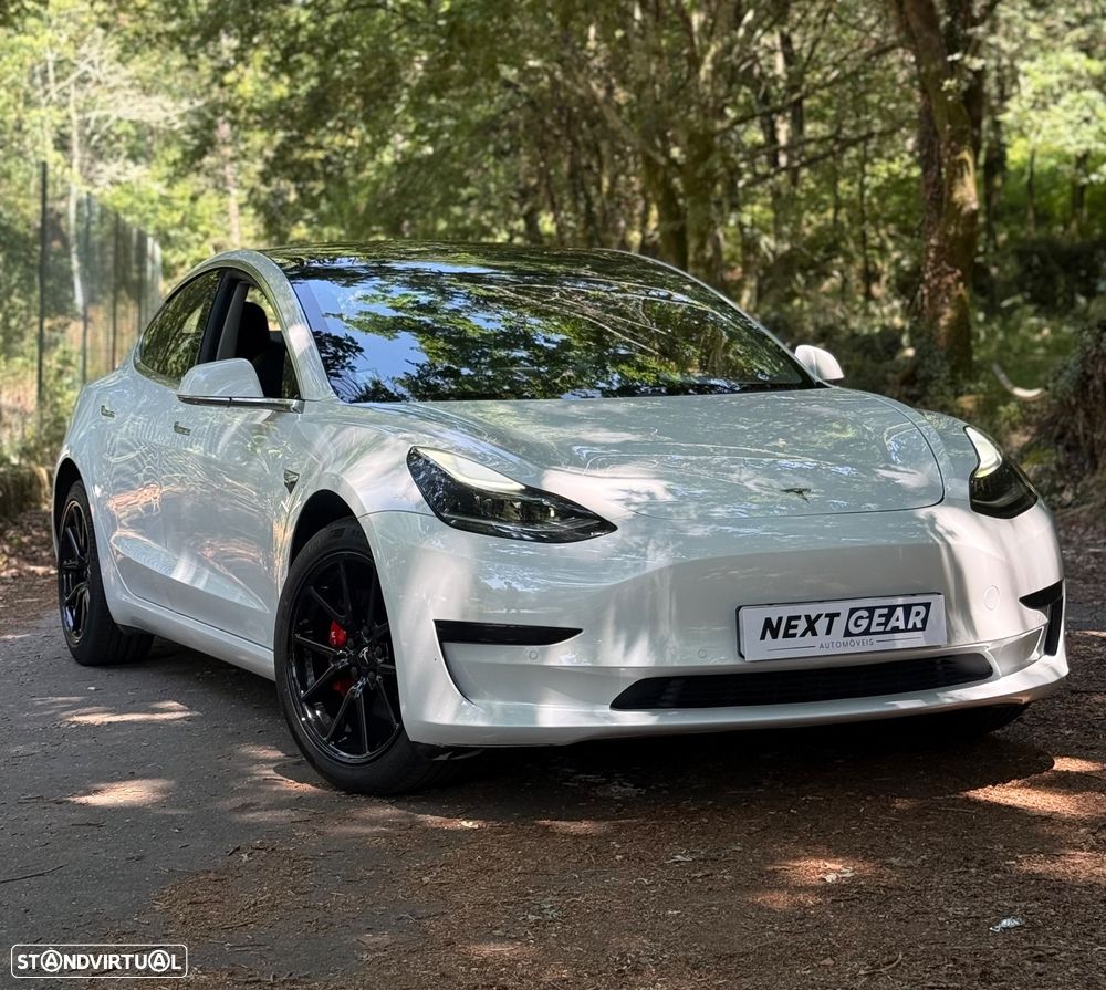 Tesla Model 3 Standard Range Plus RWD - 2
