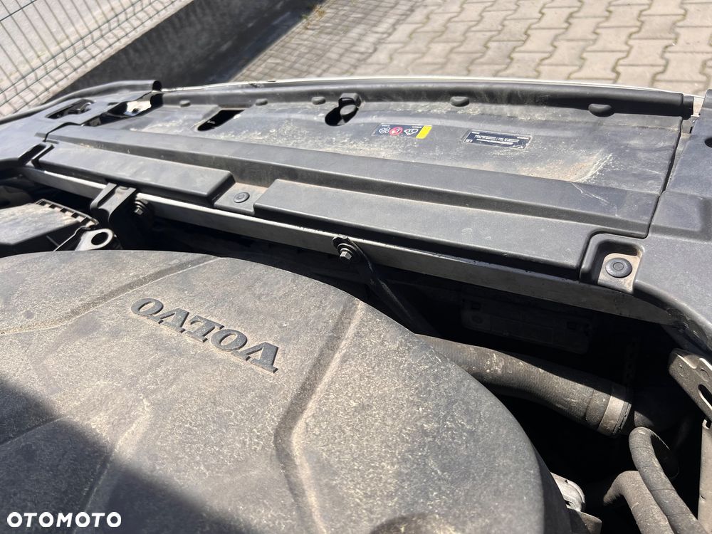 Volvo V90 D4 Inscription - 38