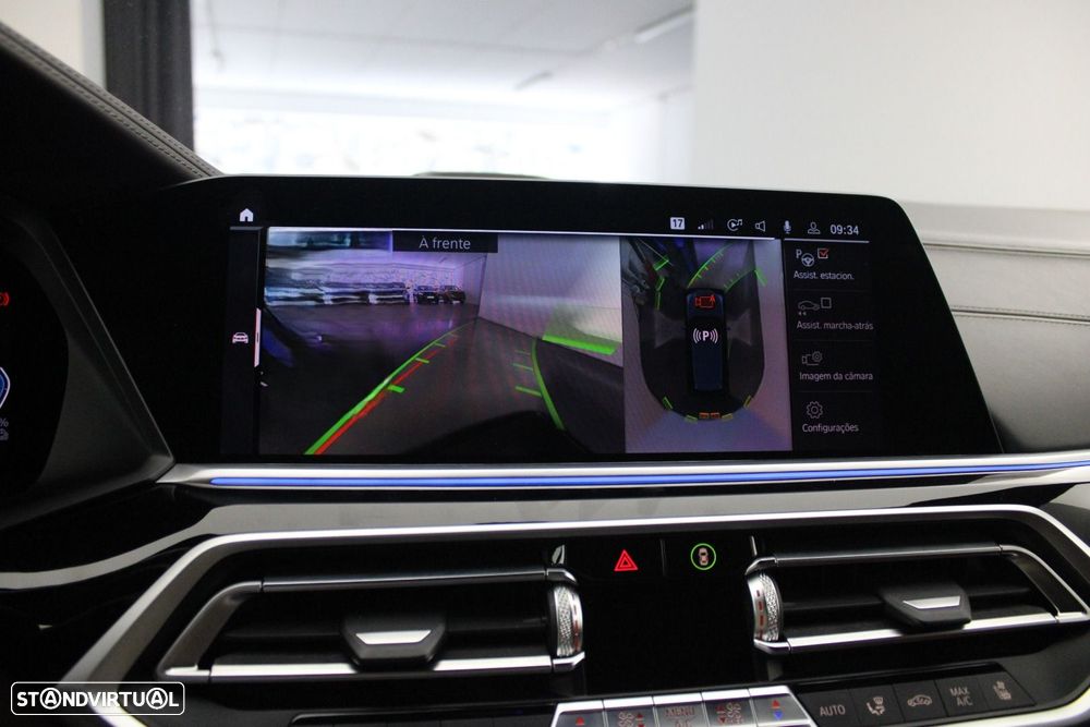 BMW X5 45 e xDrive Pack M - 28