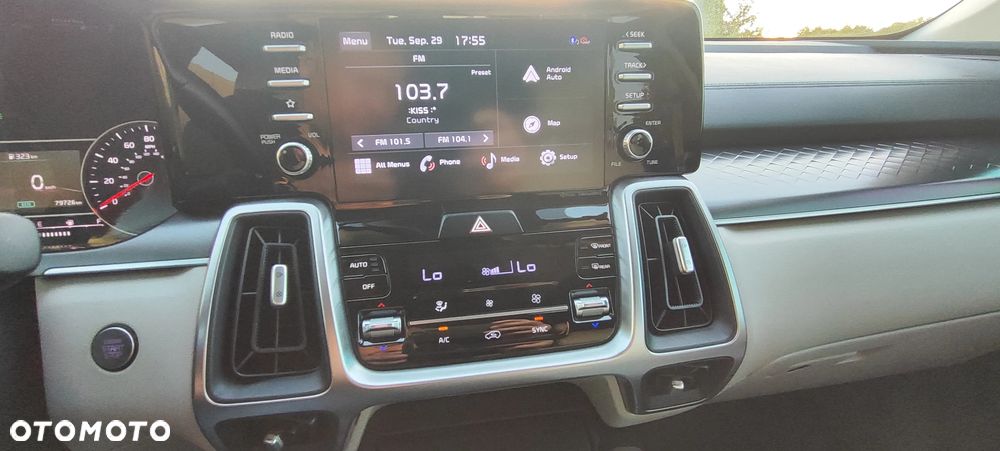 Kia Sorento - 30