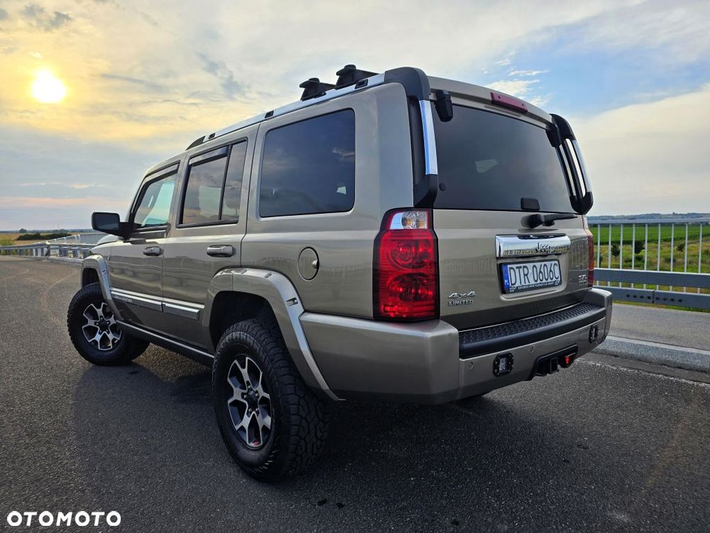 Jeep Commander 5.7 V8 HEMI Automatik Limited - 3