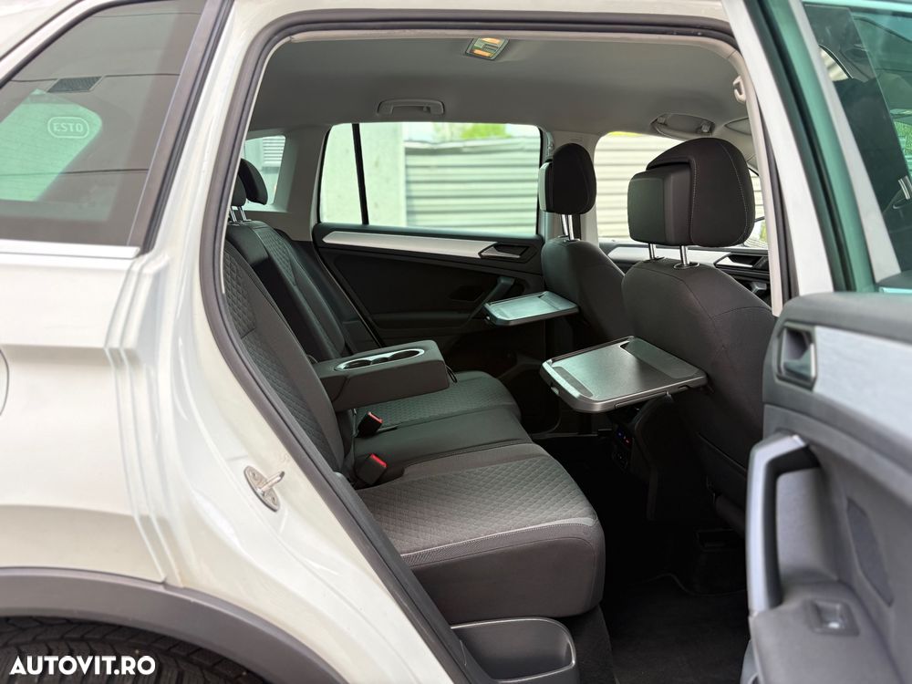 Volkswagen Tiguan 2.0 TDI SCR 4MOTION DSG R-Line - 15