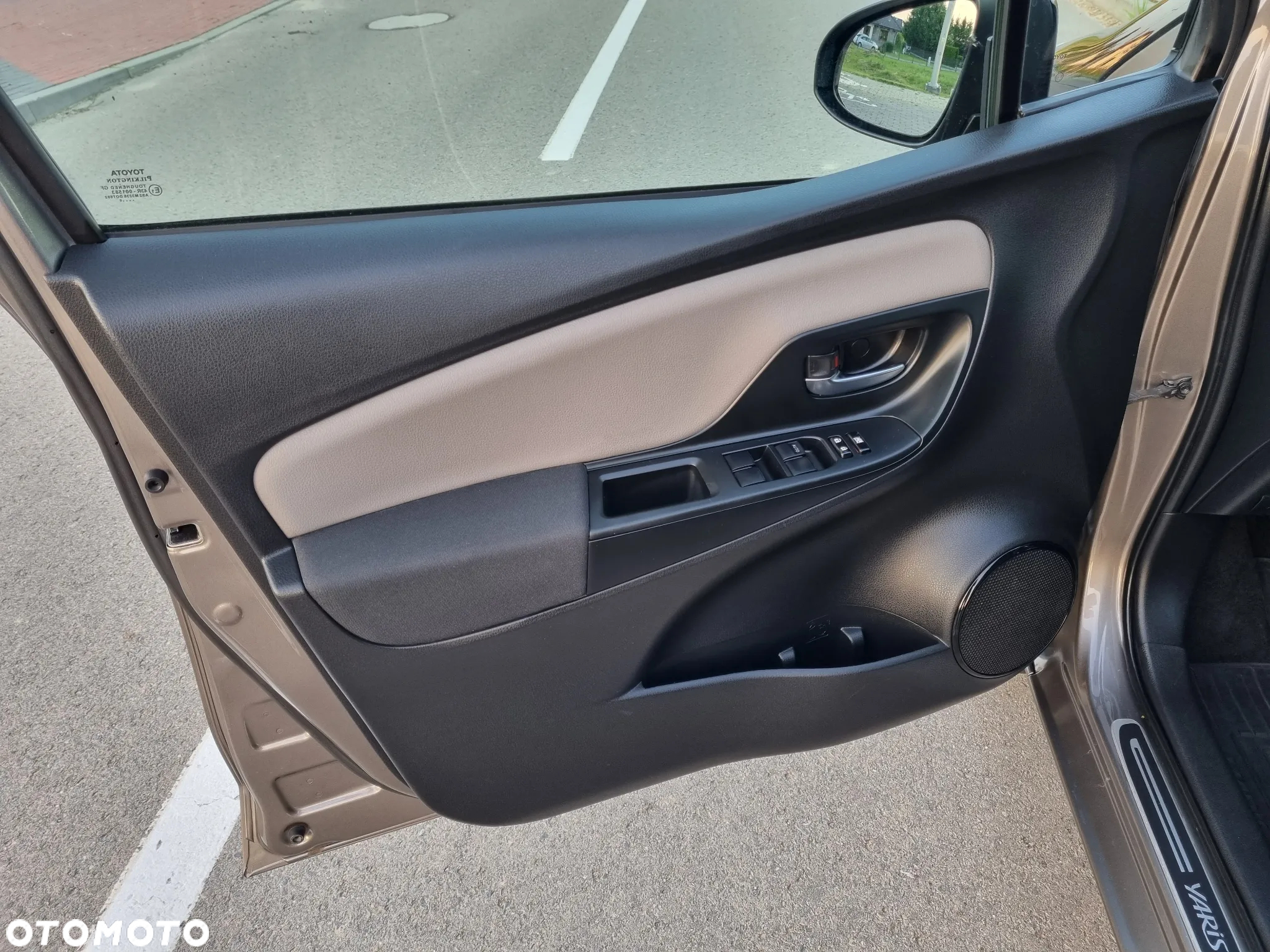 Toyota Yaris 1.33 Selection Platinum - 20