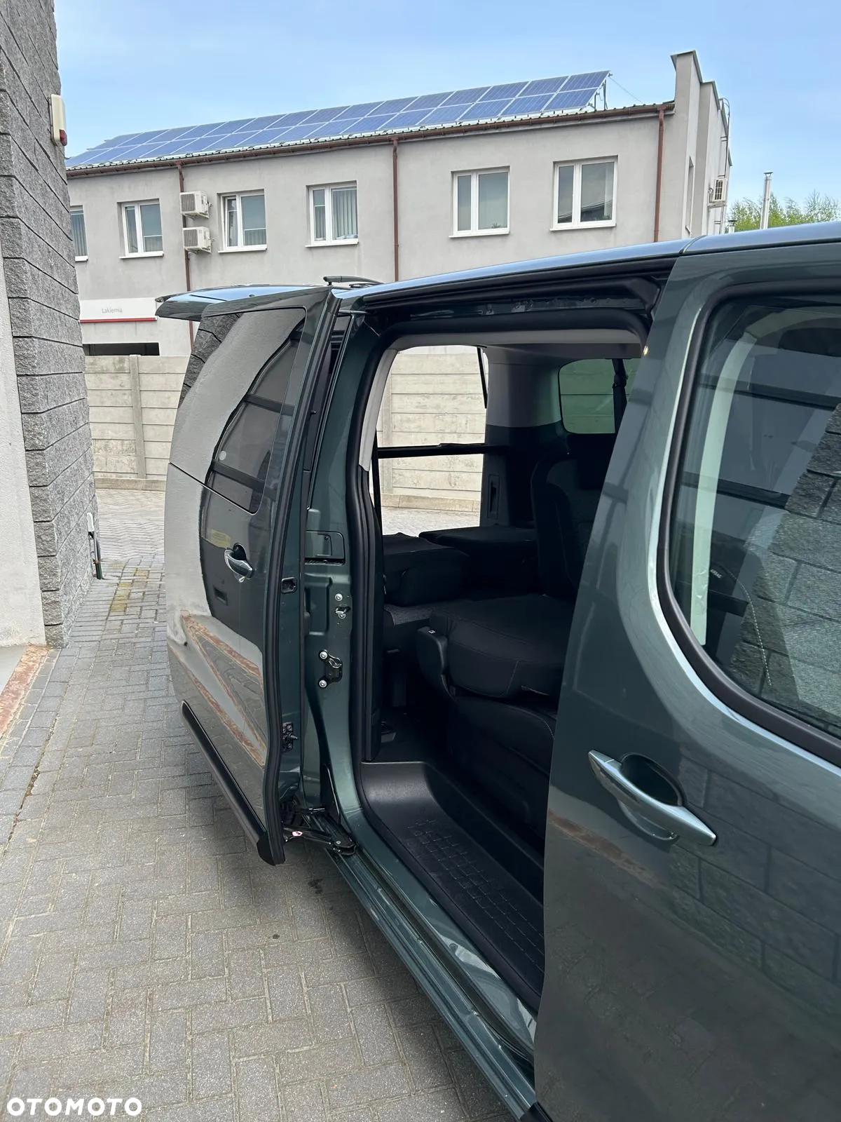 Opel Vivaro - 17