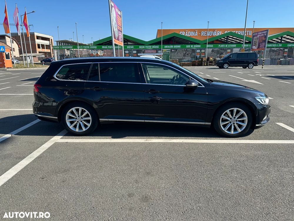 Volkswagen Passat - 4