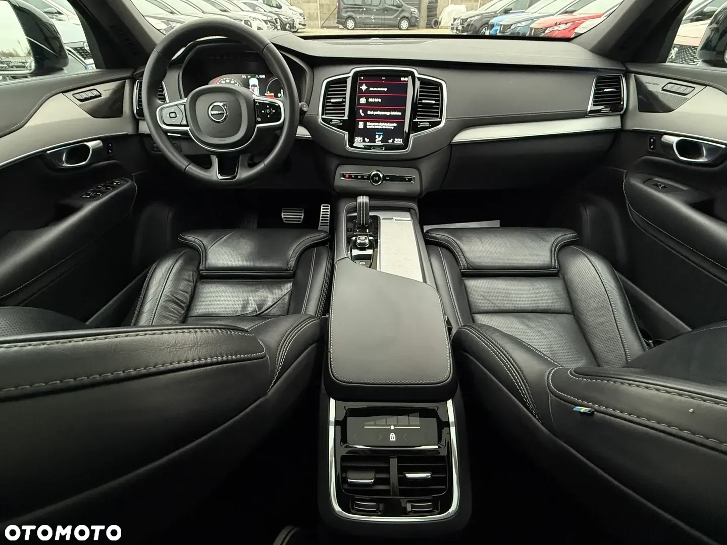 Volvo XC 90 T8 AWD Recharge Geartronic RDesign Edition - 38