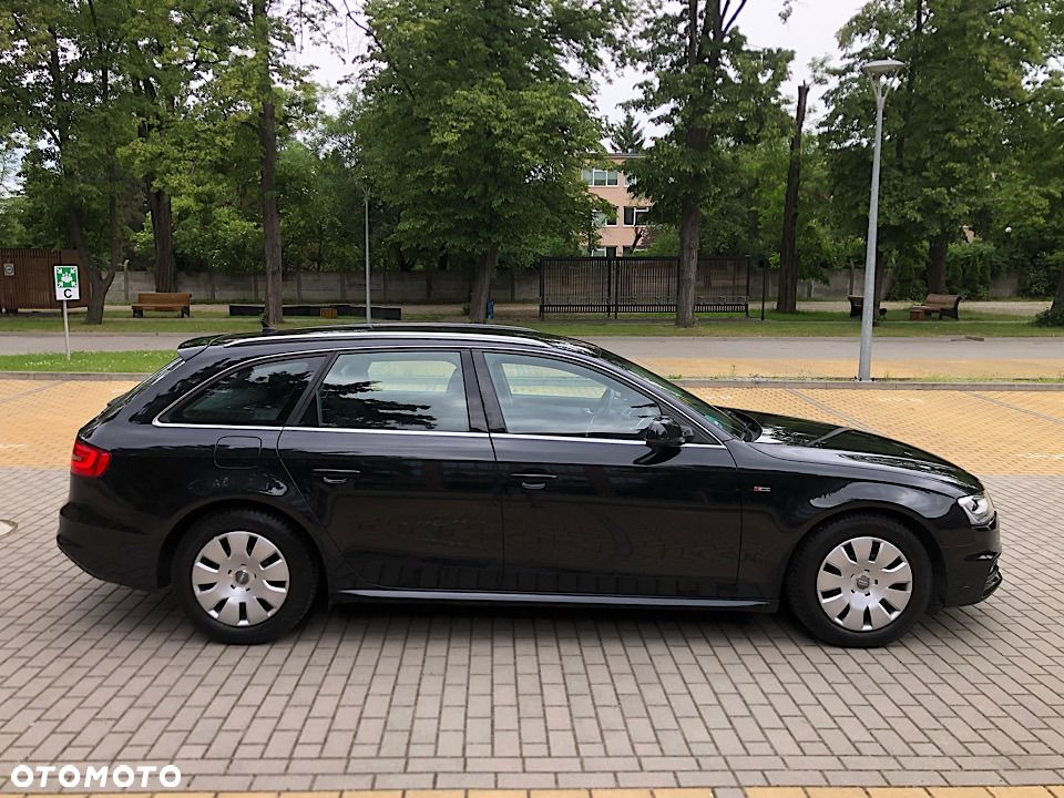 Audi A4 Avant - 16