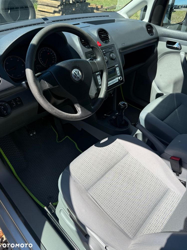 Volkswagen Caddy Life - 8
