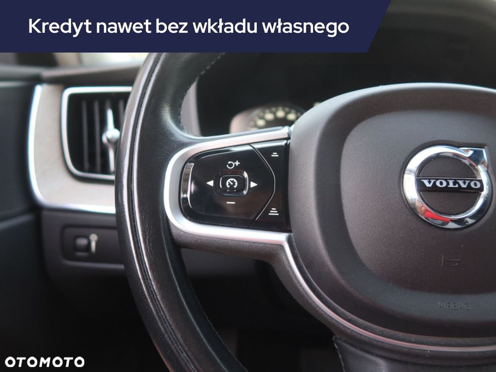 Volvo XC 60 - 23