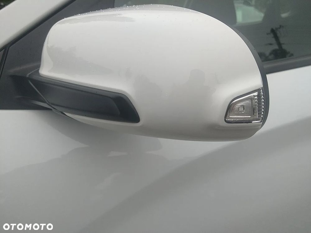 Hyundai Kona - 31