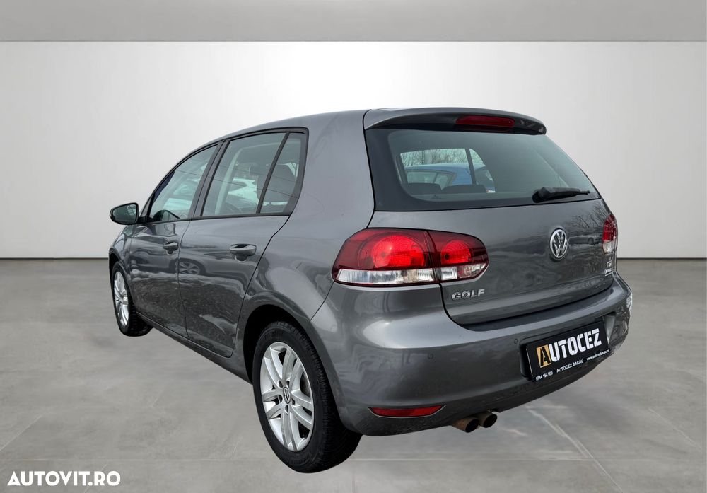 Volkswagen Golf 1.4 TSI BlueMotion Technology DSG Highline - 6