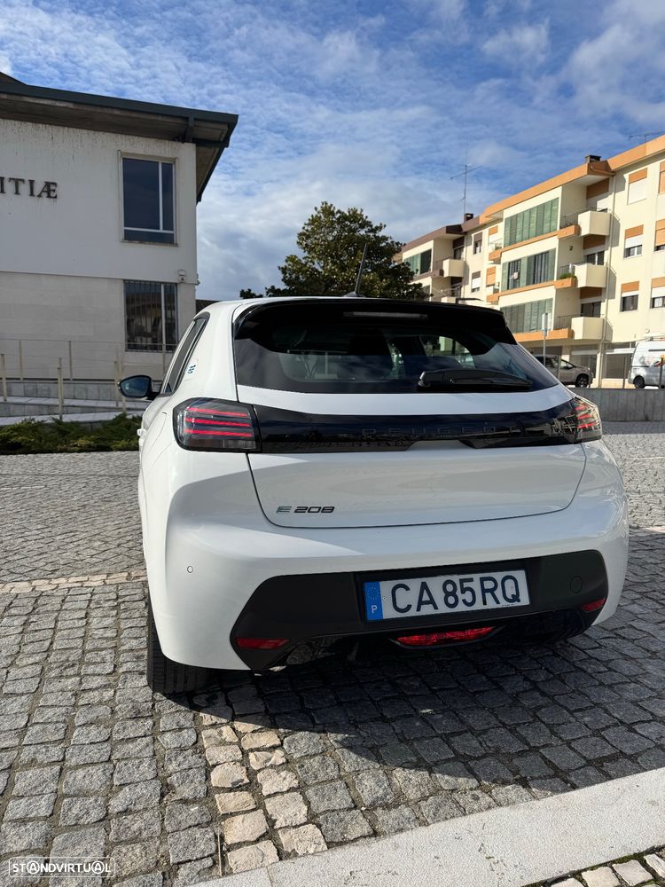 Peugeot e-208 Active - 5