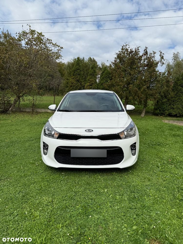 Kia Rio - 2
