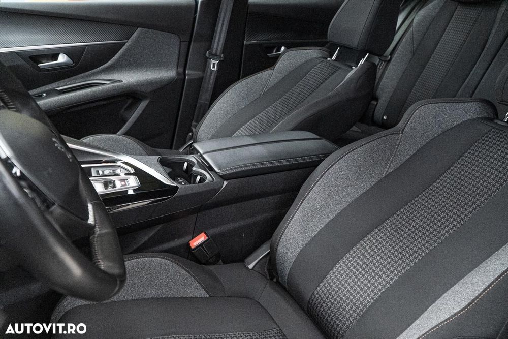 Peugeot 3008 1.2 PureTech 130 EAT8 Allure Pack - 15