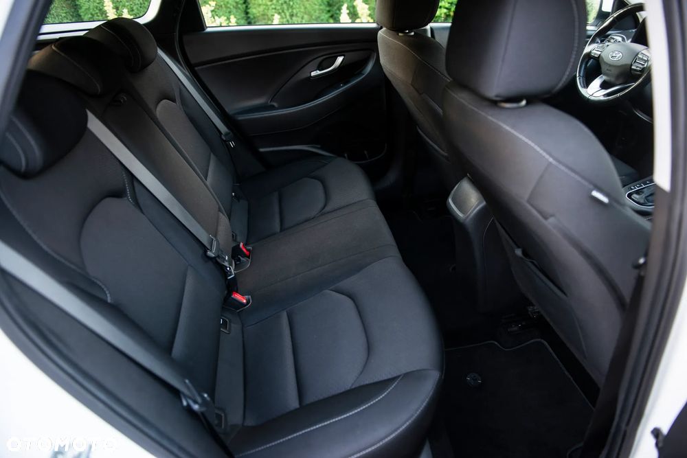 Hyundai i30 1.6 CRDI DCT Style - 36