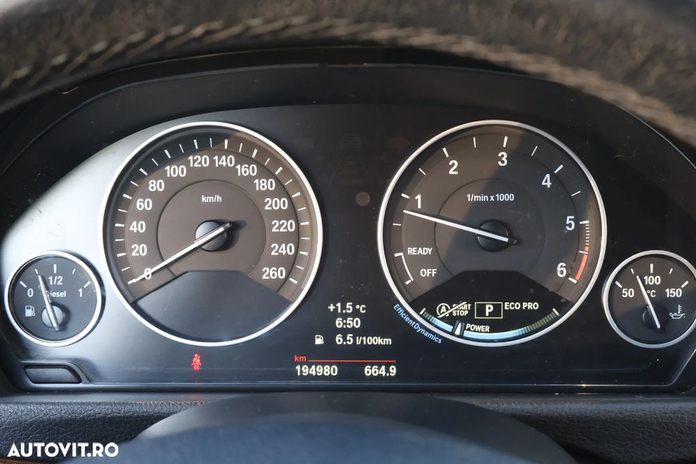 BMW Seria 3 325d Aut. Luxury Line - 26