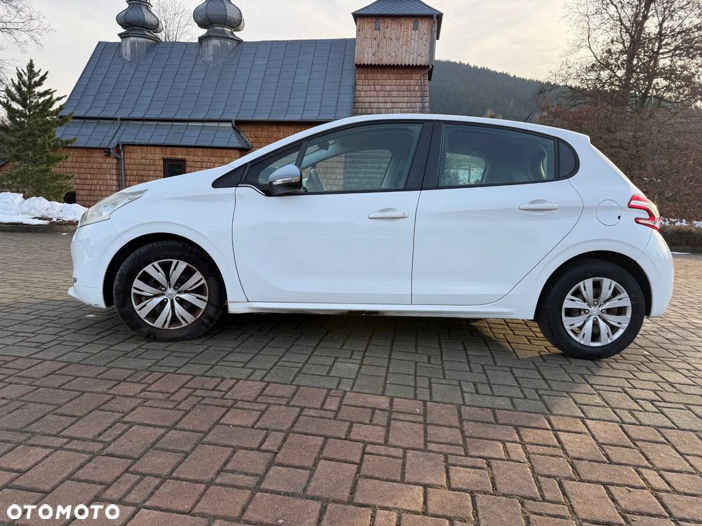 Peugeot 208 HDi 68 Access - 4