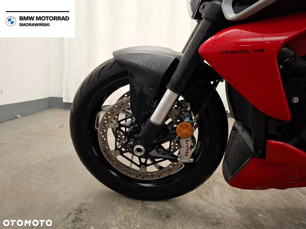 Ducati Diavel - 16