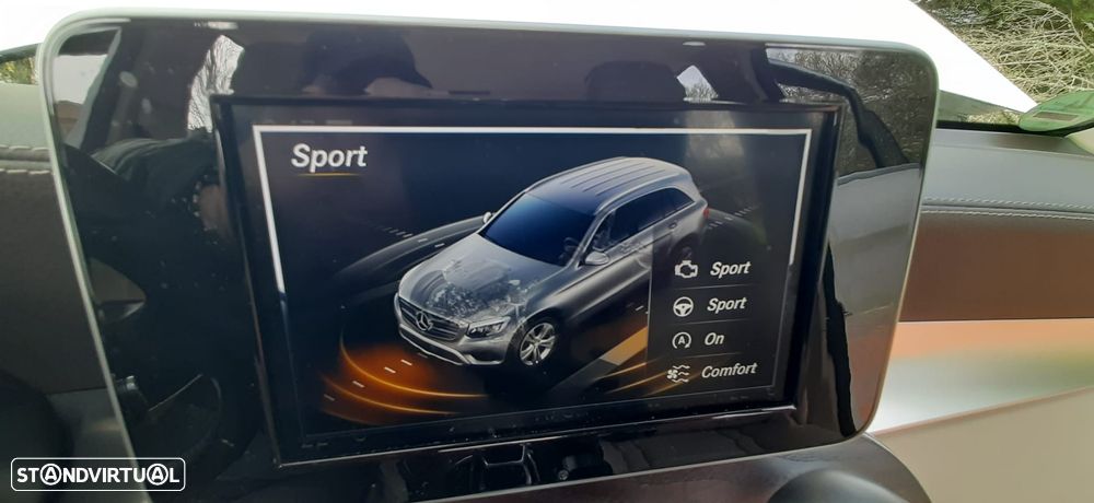 Mercedes-Benz GLC 220 d 4Matic 9G-TRONIC - 22