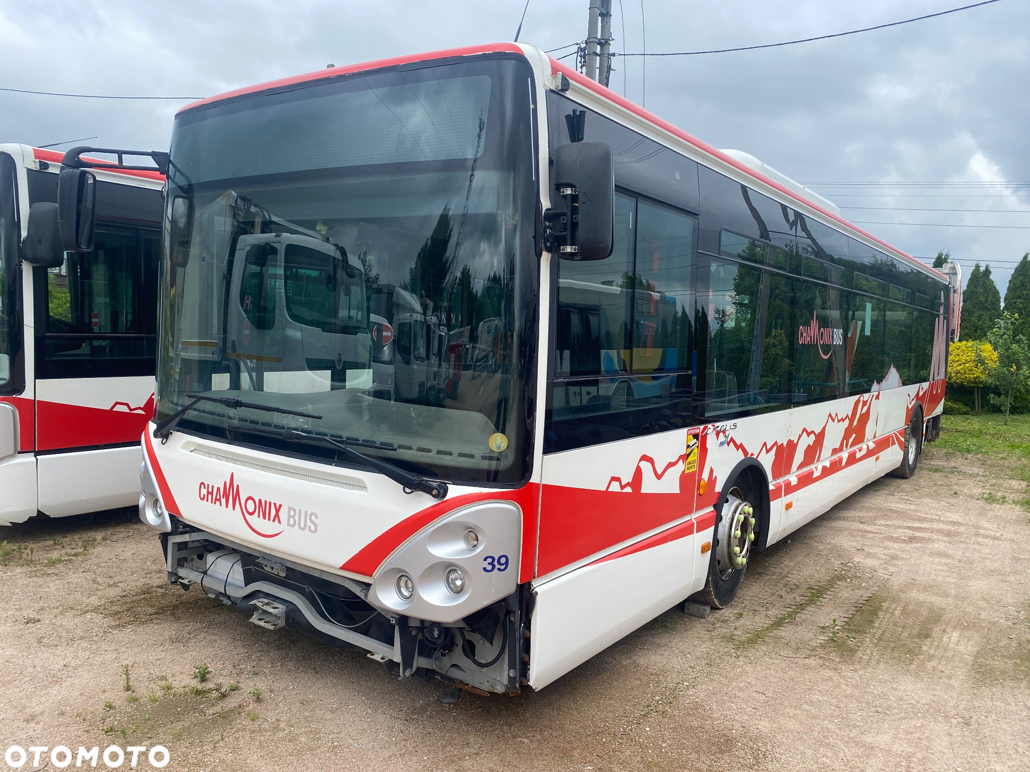 5006176732 5006143111 5801487215, Panel reflektora przedniego prawy IRISBUS 1929971 - 5