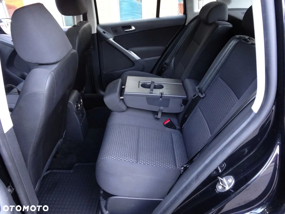 Volkswagen Tiguan - 25