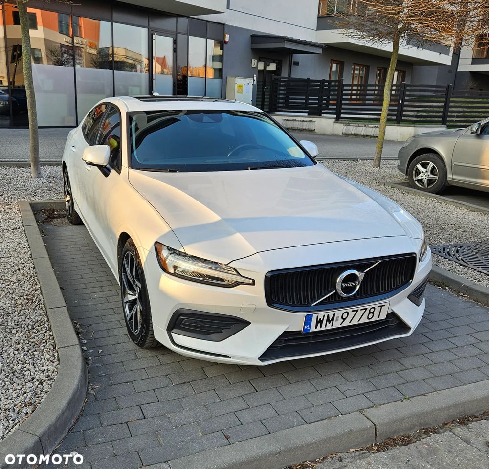 Volvo S60 T5 Momentum Pro - 3