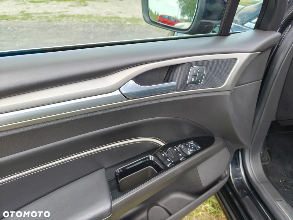 Ford Mondeo 2.0 TDCi STart-Stopp PowerShift-Aut Vignale - 24