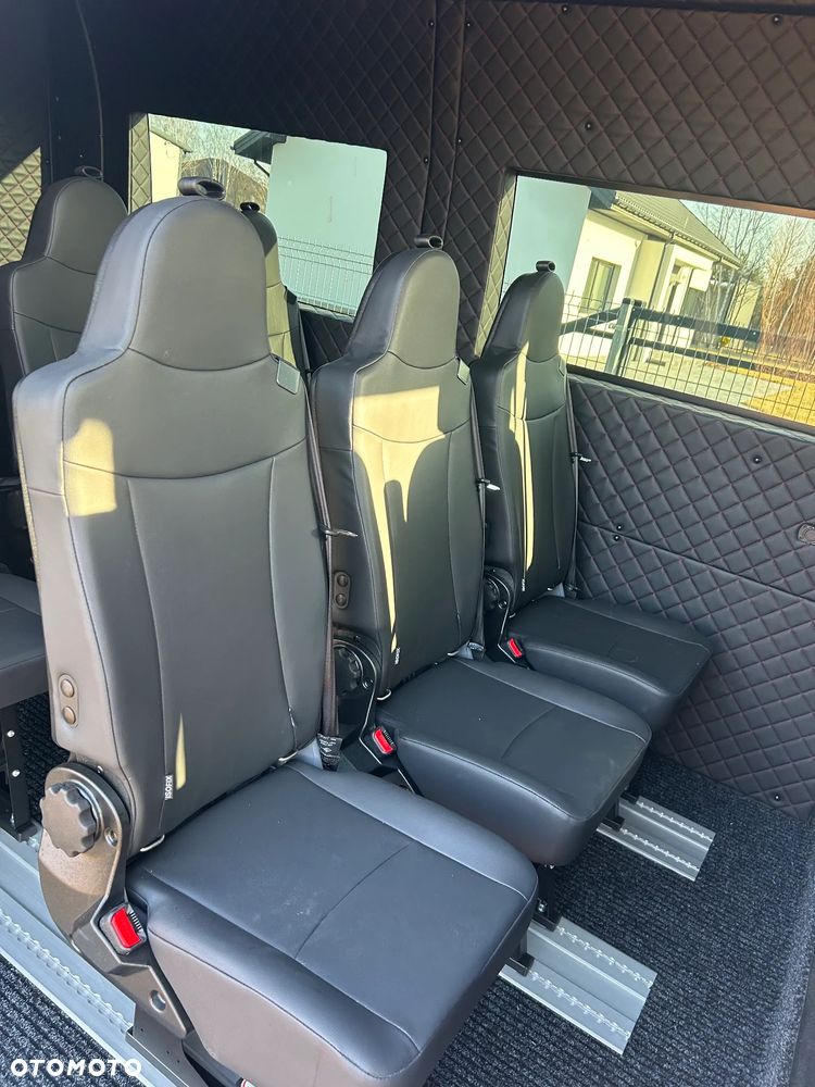 Renault Master L2H2 VA 9-Sitzer - 10