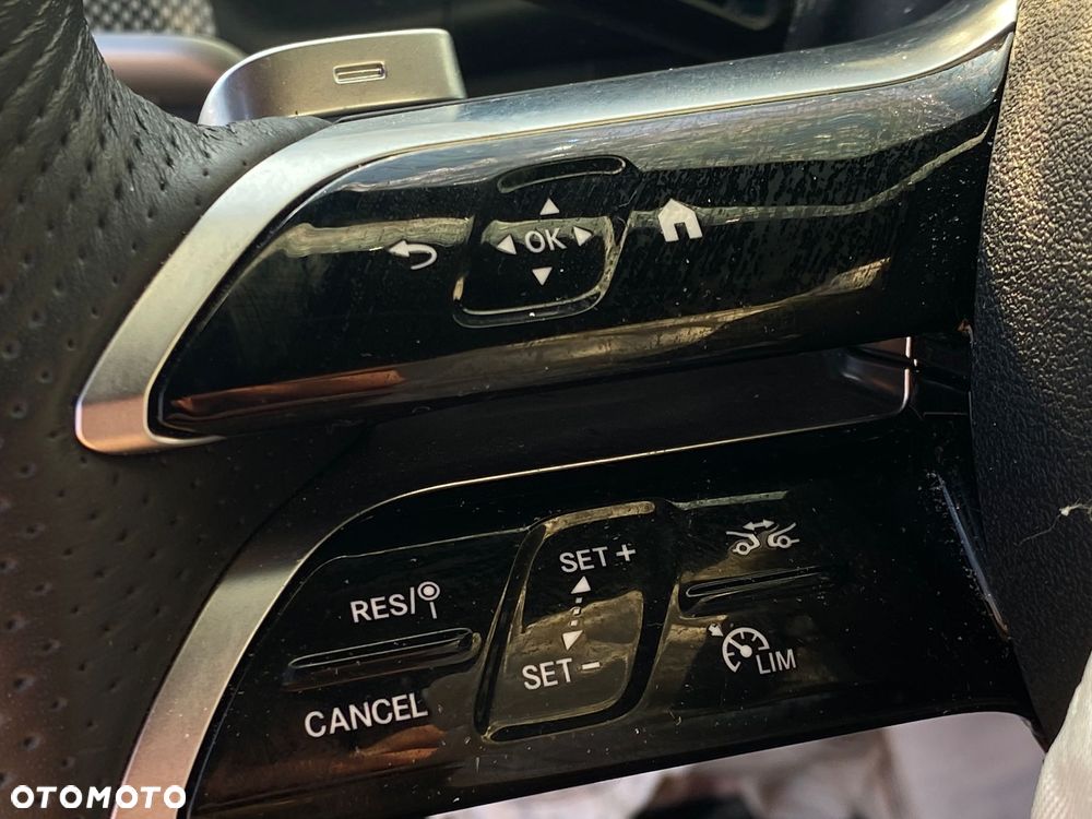 Mercedes-Benz GLC 300 de PHEV 4-Matic AMG Line - 30