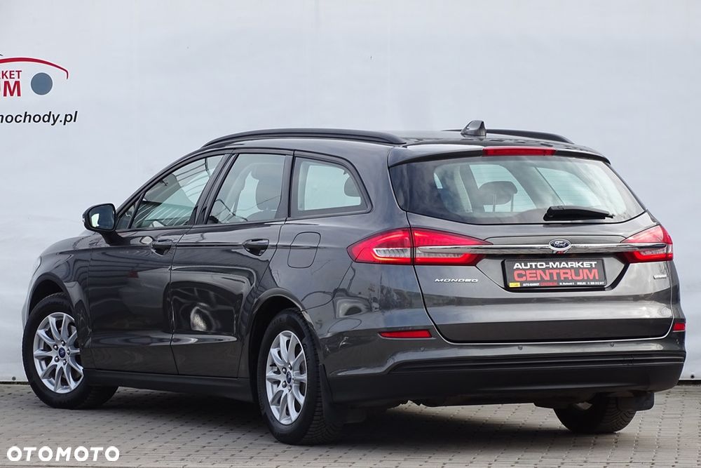 Ford Mondeo - 23