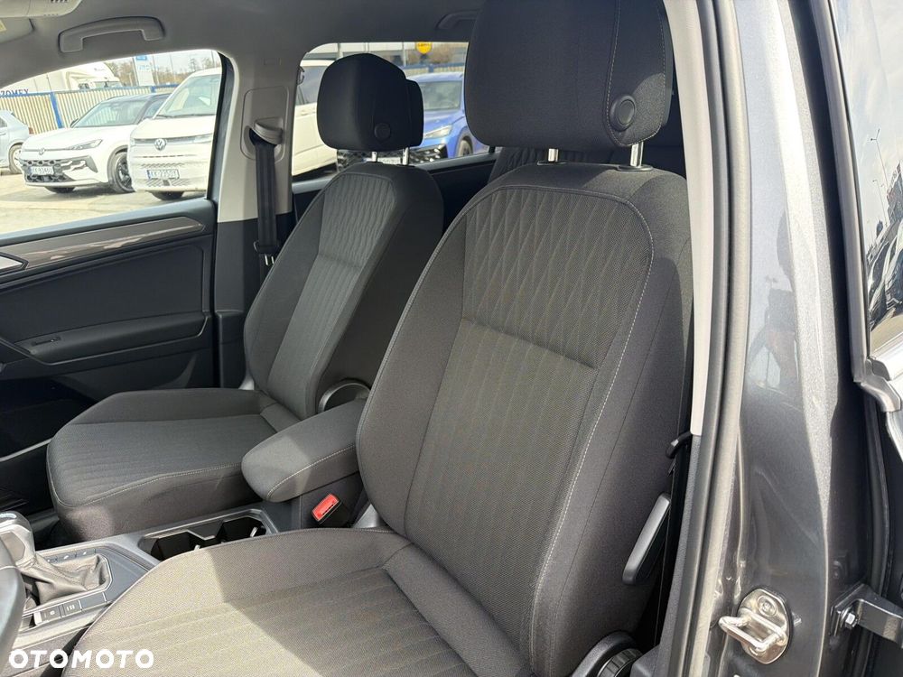 Volkswagen Tiguan Allspace - 11