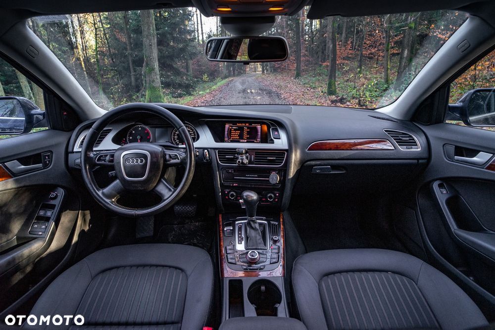 Audi A4 Avant 2.0 TDI Multitronic - 11