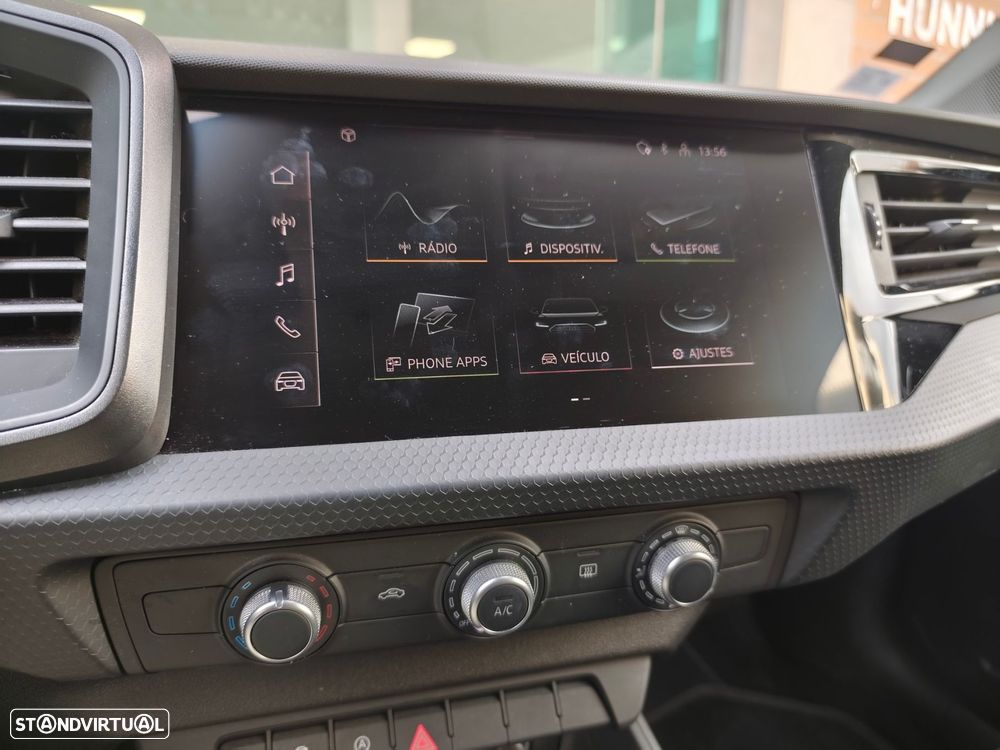 Audi A1 Sportback 25 TFSI Advanced - 32