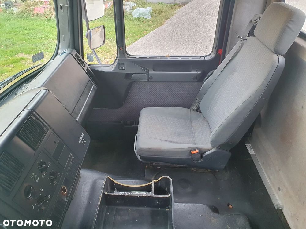 MAN 27.362 Hydroburta 6x6 - 16