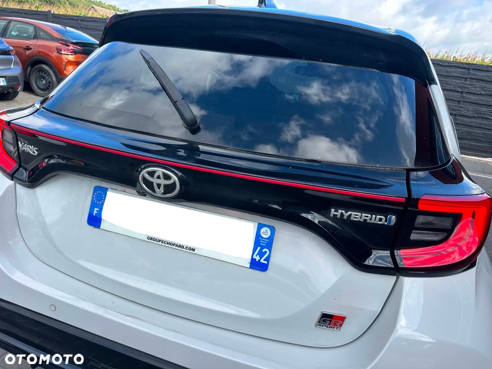 Toyota Yaris Hybrid 1.5 GR Sport - 21