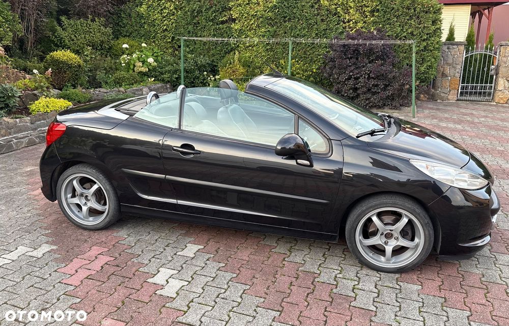 Peugeot 207 CC - 5