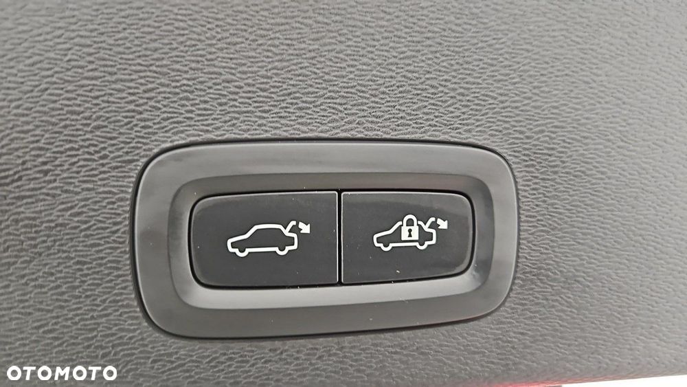 Volvo C40 Recharge Twin AWD Ultimate - 23