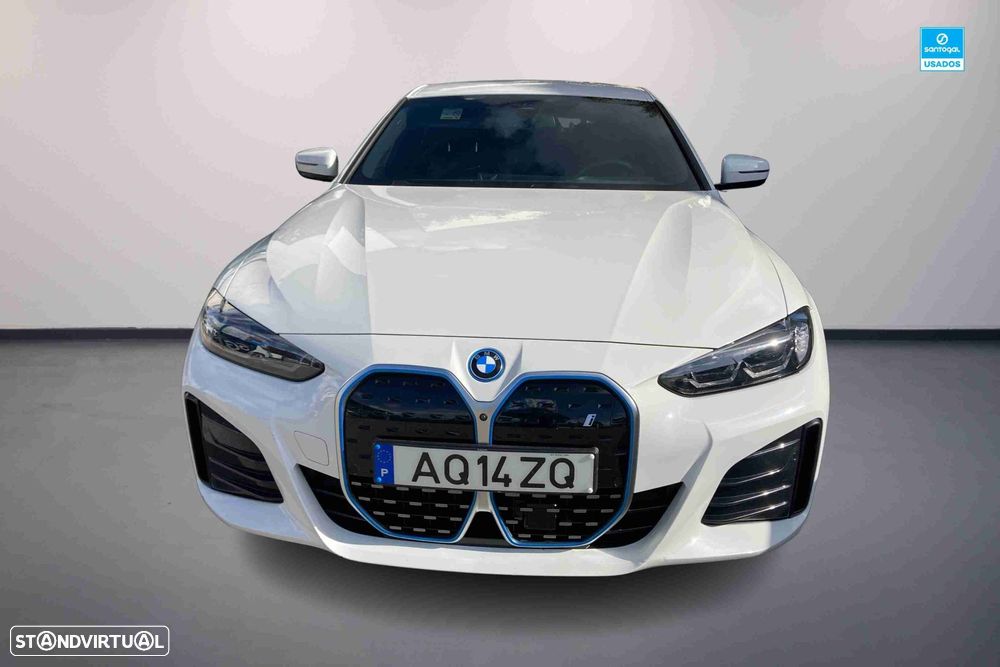 BMW i4 eDrive40 Desportiva M - 3