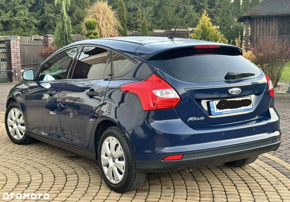 Ford Focus 1.6 Ambiente Start - 5