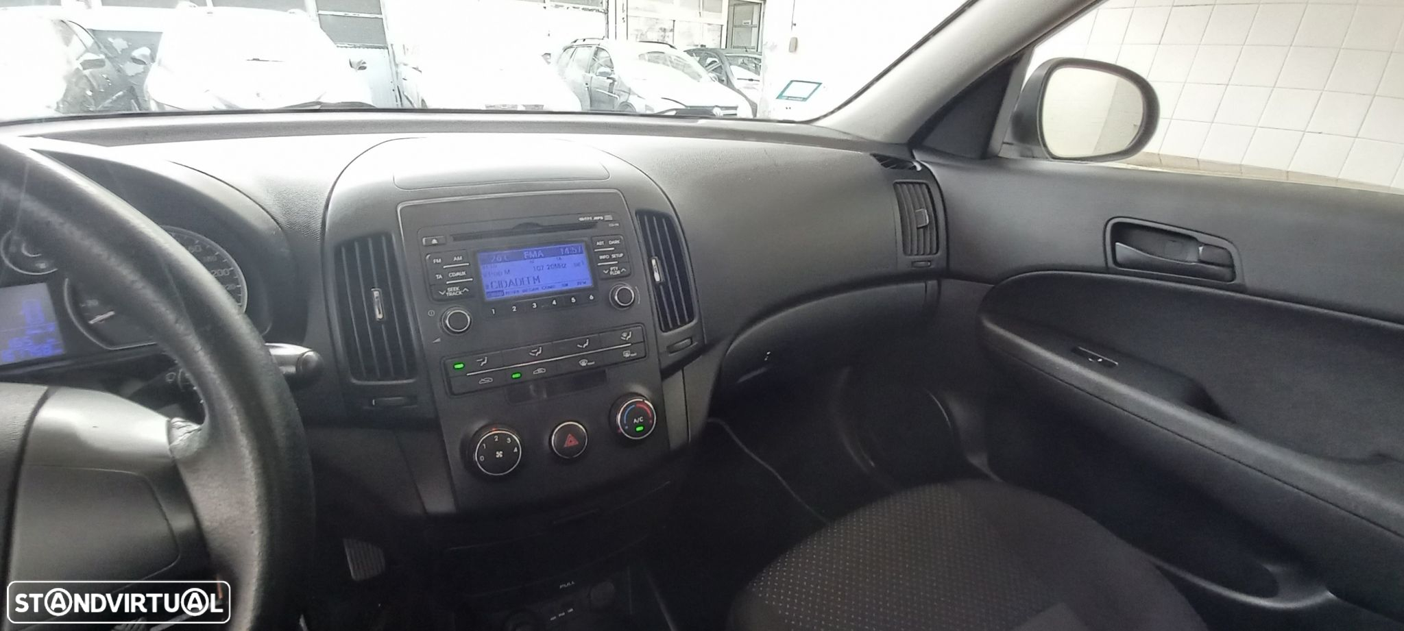 Hyundai i30 1.6 CRDI Blue Comfort CPF - 7