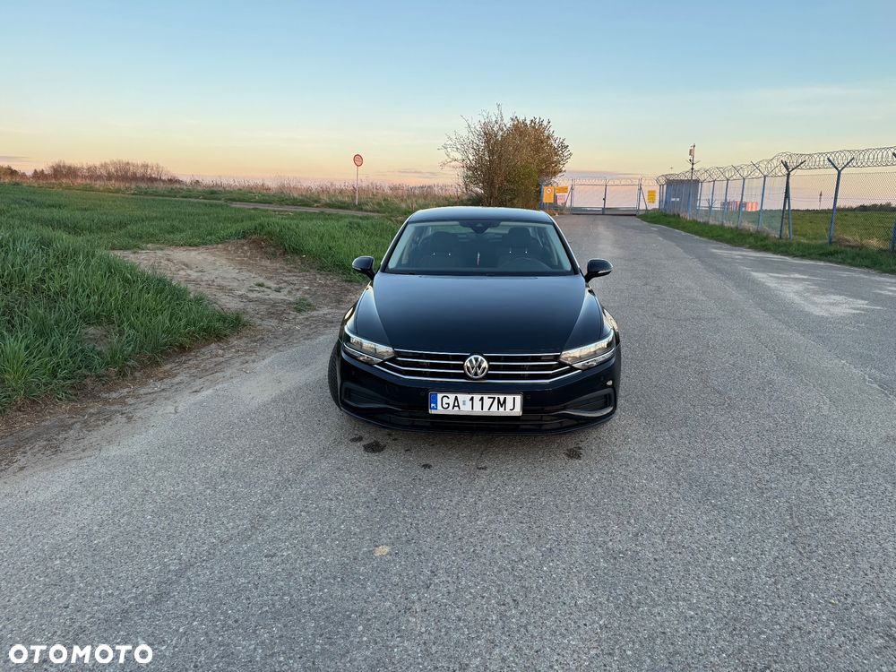 Volkswagen Passat 1.5 TSI EVO Essence DSG - 7