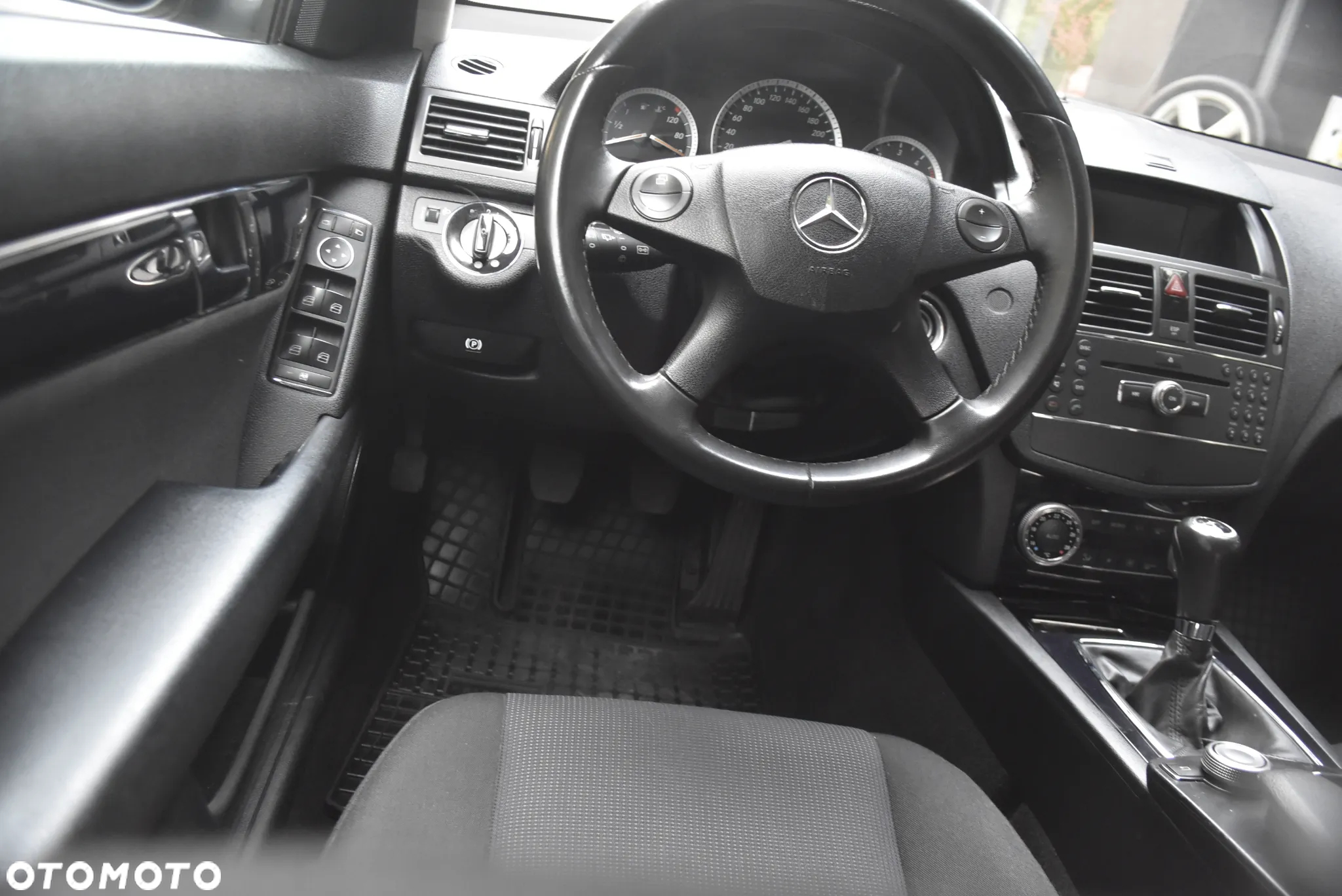 Mercedes-Benz Klasa C 220 T CDI DPF Classic - 18