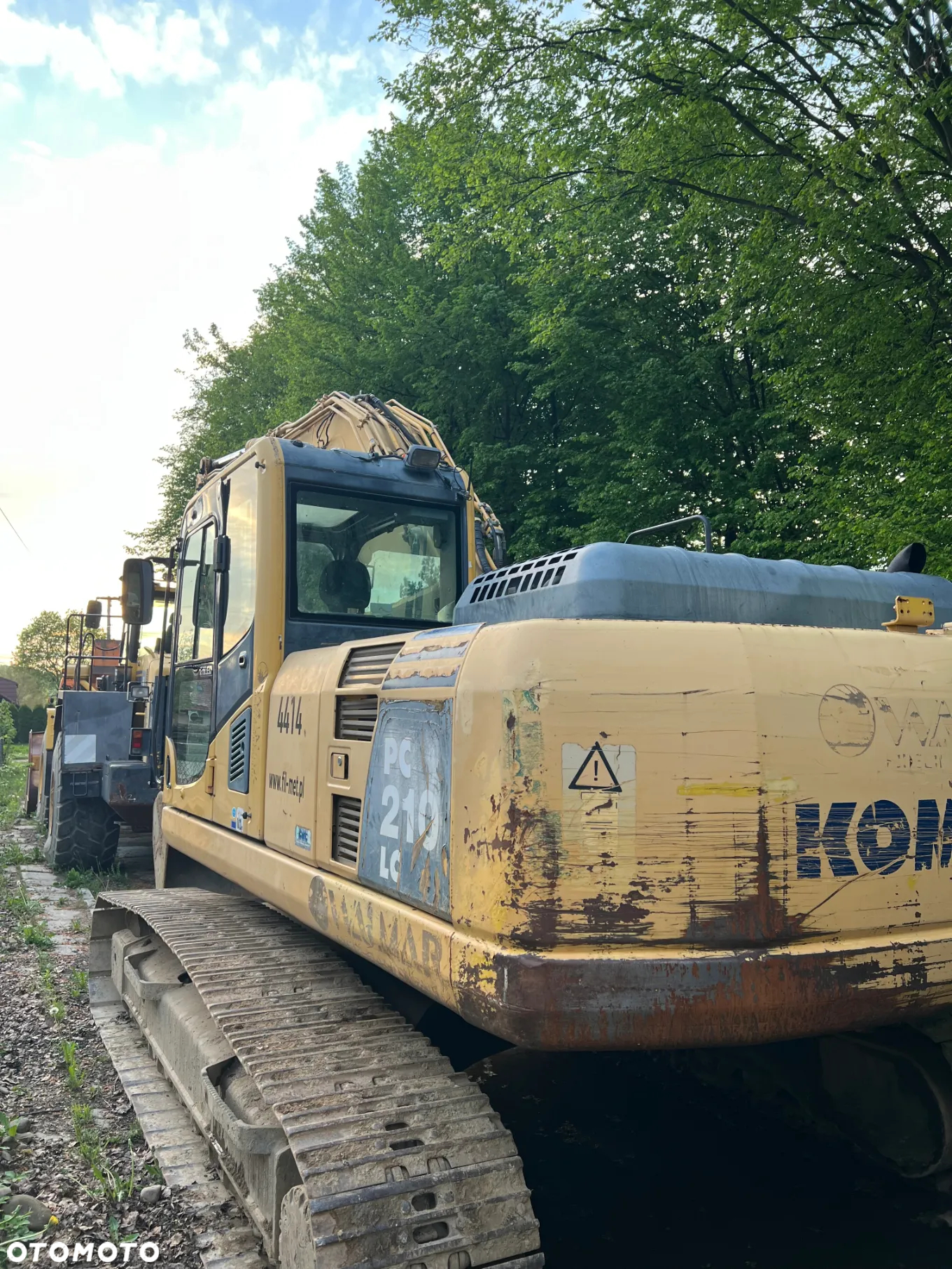 Komatsu PC210 - 3