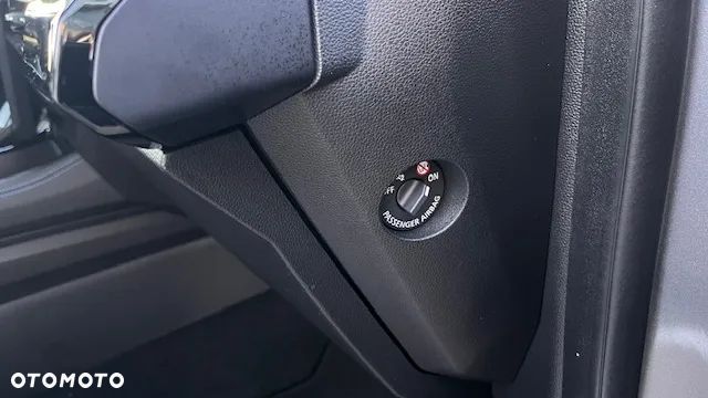 Renault Austral ver-1-3-tce-mhev-iconic-esprit-alpine - 8